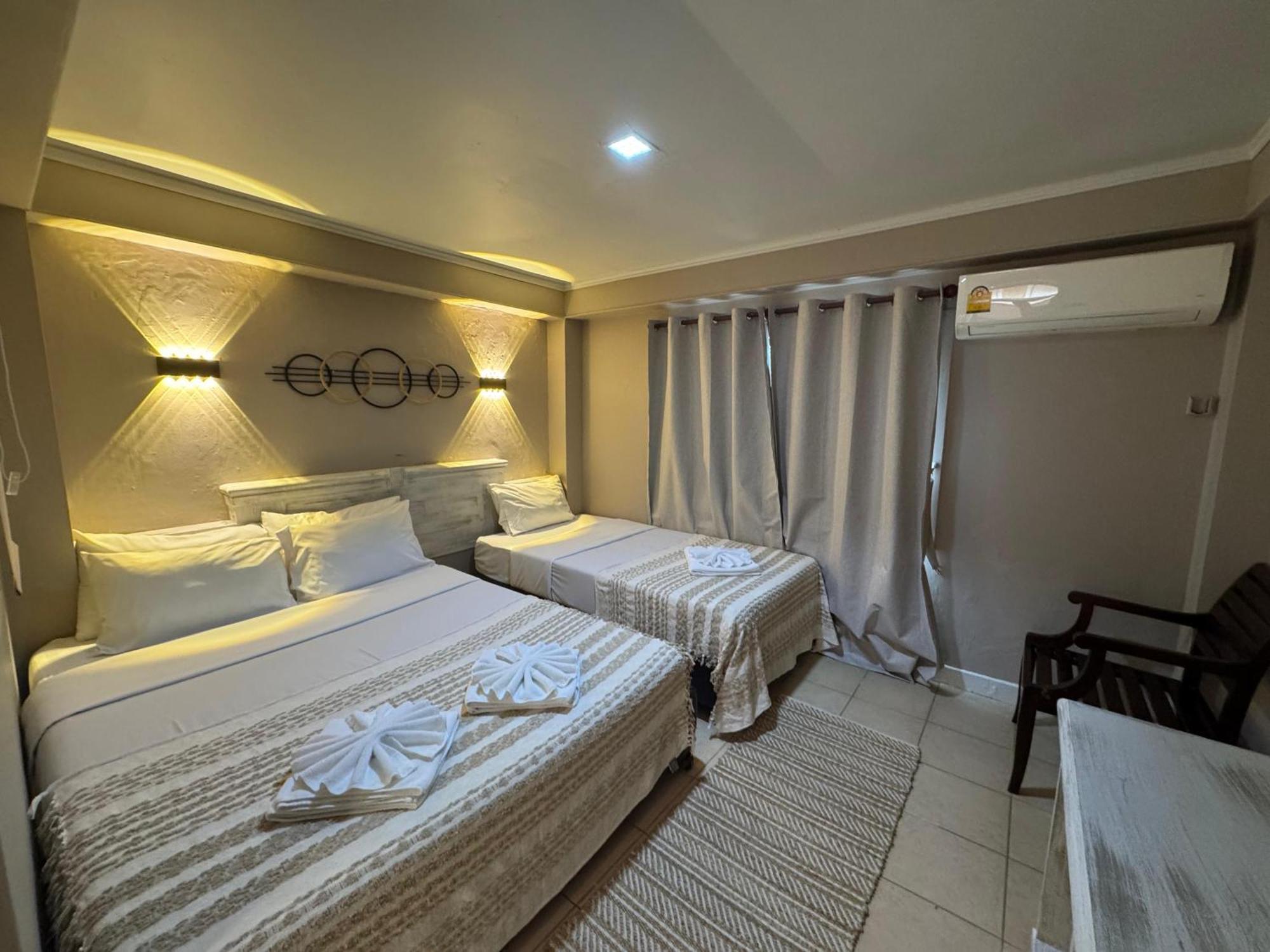 The Taksim Patong Beach Hotel Exteriör bild