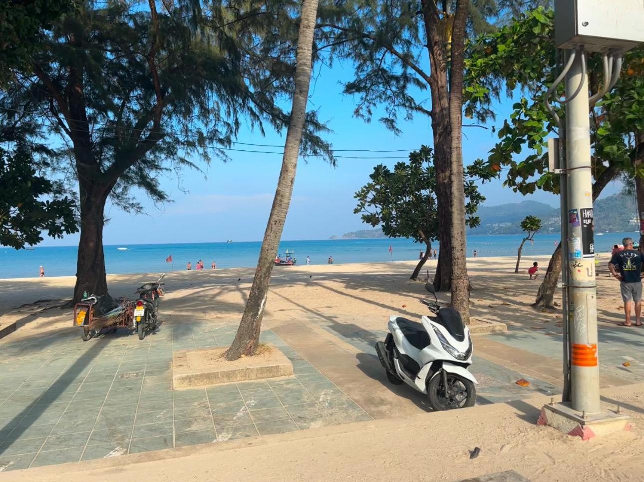 The Taksim Patong Beach Hotel Exteriör bild