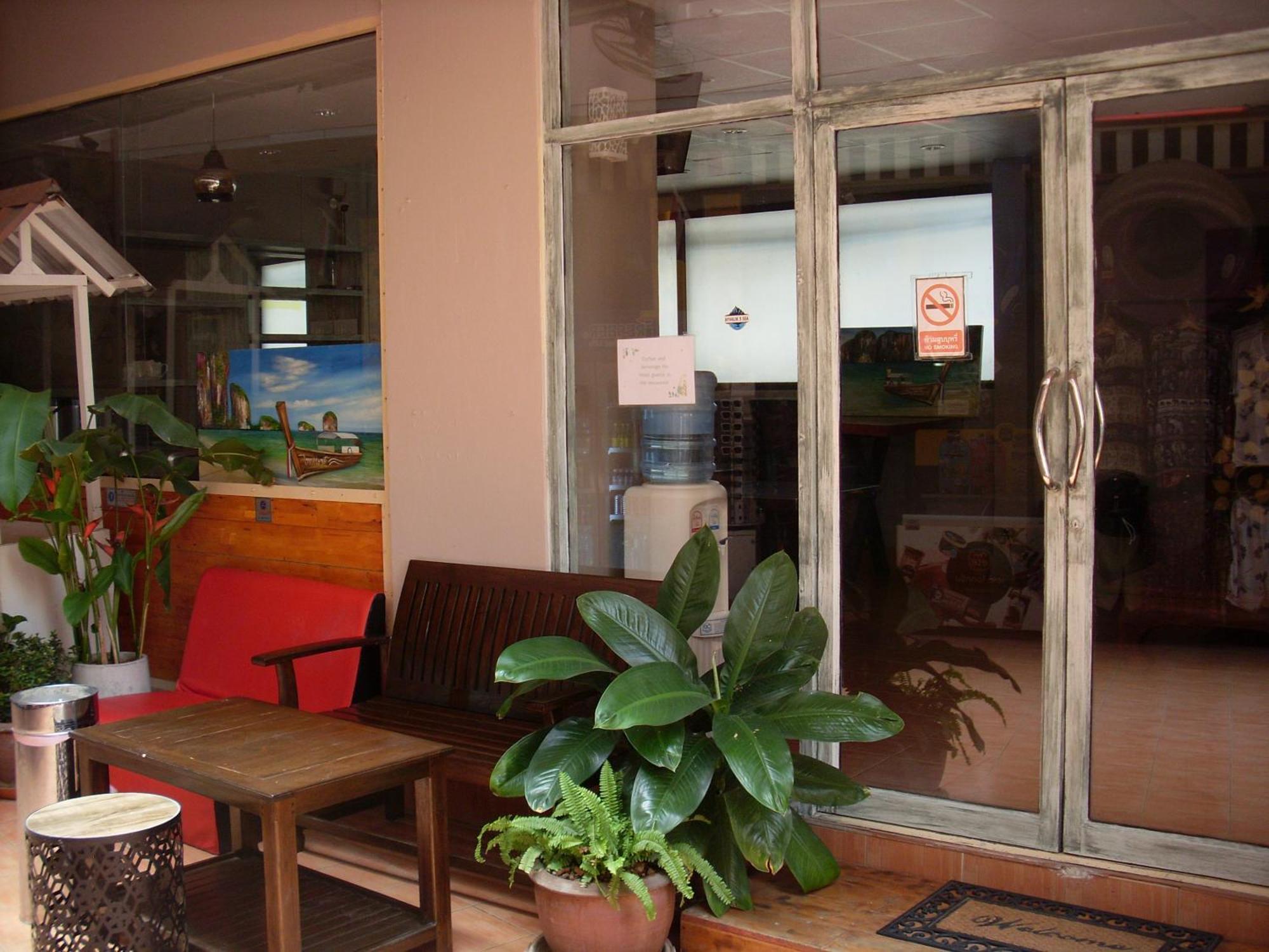 The Taksim Patong Beach Hotel Exteriör bild