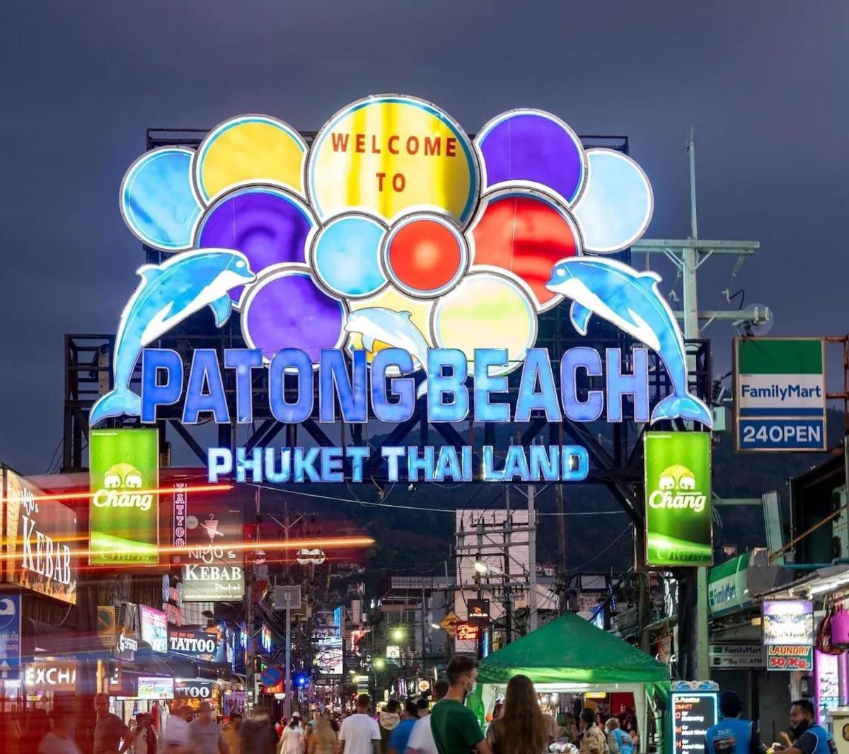 The Taksim Patong Beach Hotel Exteriör bild